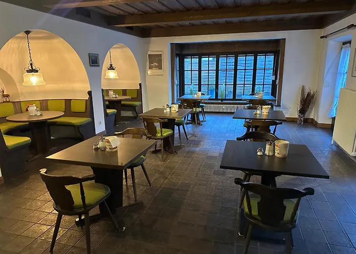 Hotel con tennis: Hotel Fuerstenhof